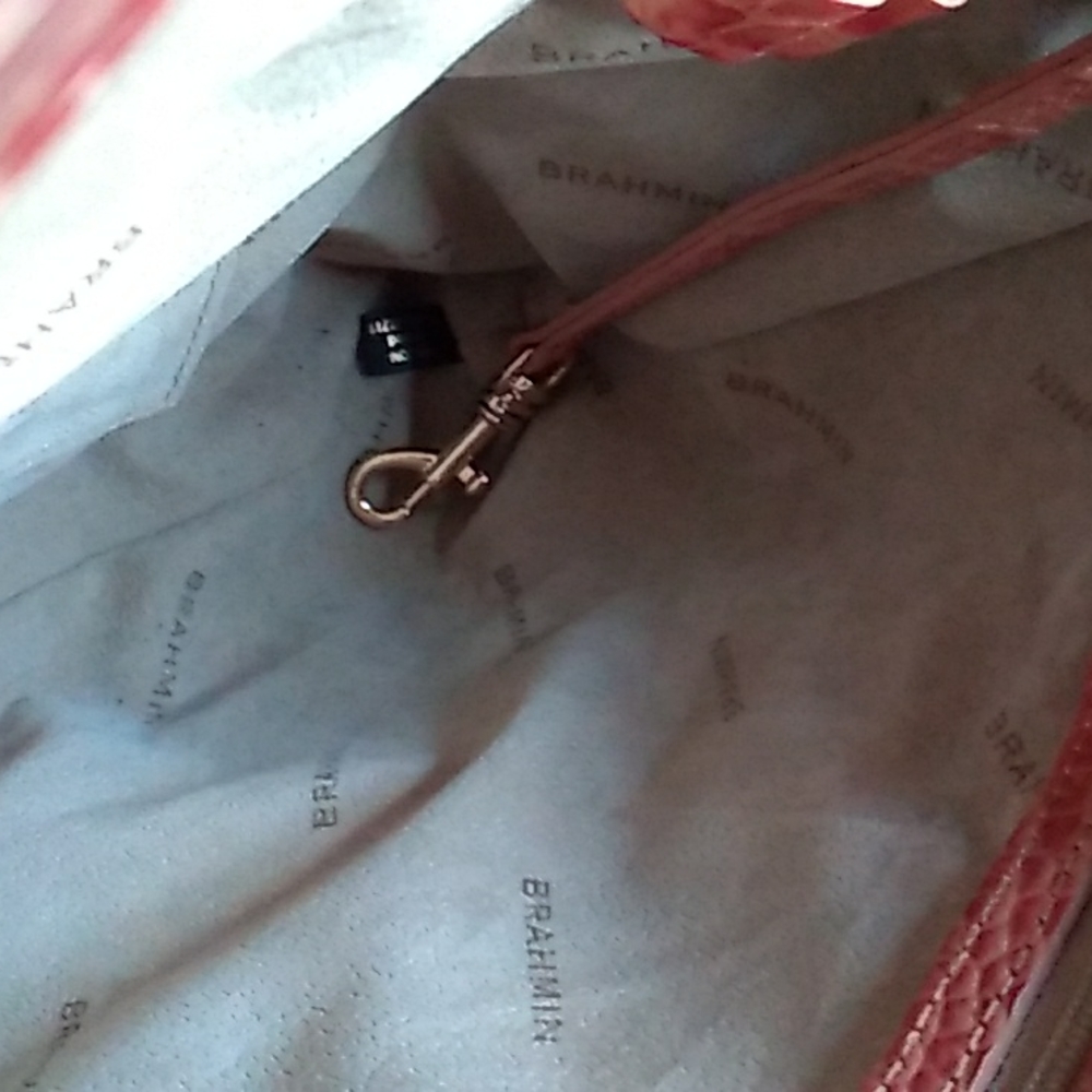 Brahmin Melbourne leather croc embossed cross-body handbag - Picture 4 of 10